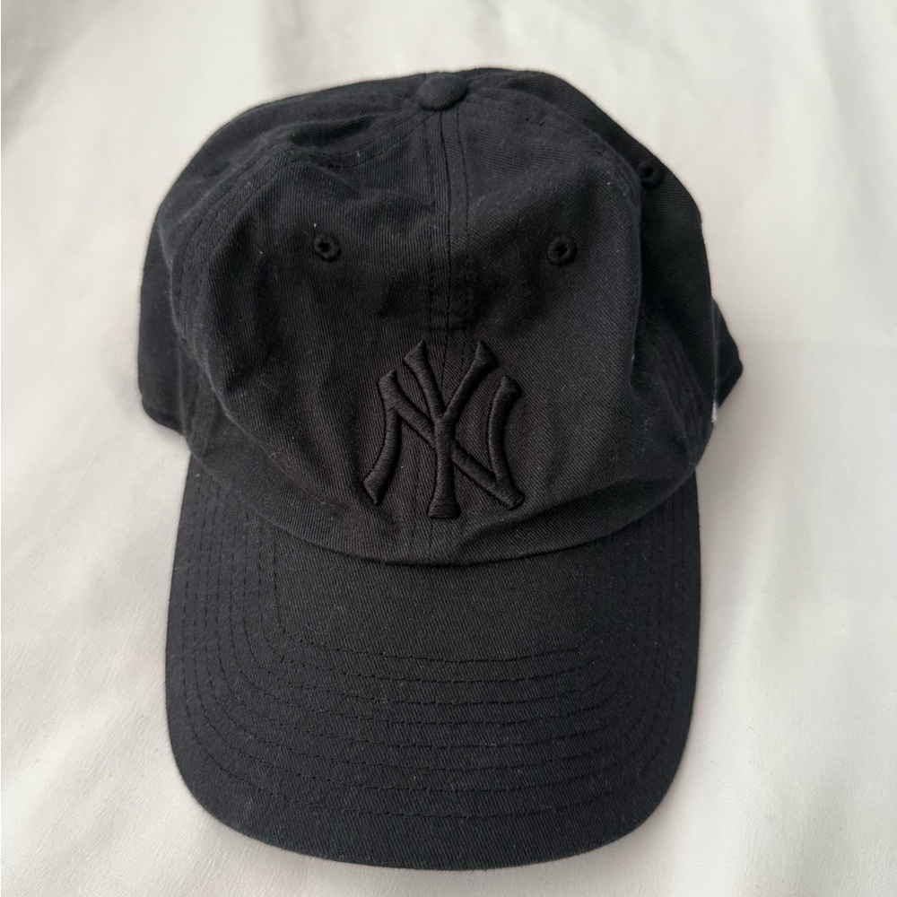 47 Brand NY Black Baseball Cap